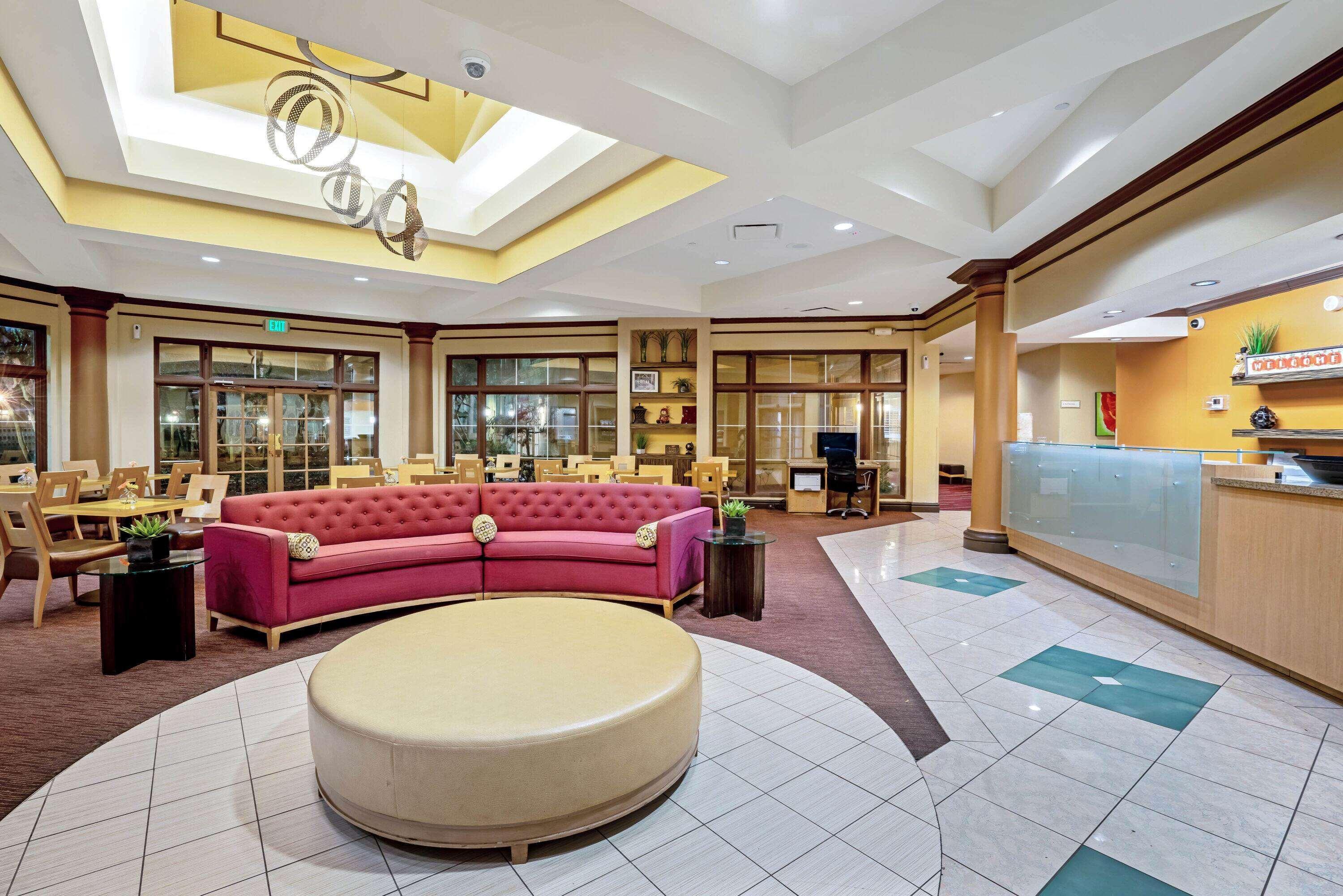 La Quinta By Wyndham Memphis Primacy Parkway Hotel Exterior photo